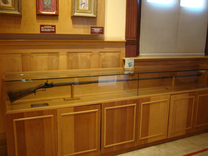 Eibarren egindako 3 metroko eskopeta, Mexikoko Iraultzaren museoan