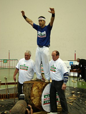 Bihurri aizkolariak munduko errekorra