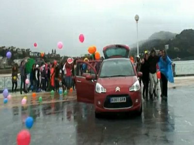 Eibartar talde batek egindako Lip Dub bideoklipa