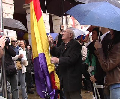 Errepublikaren aldarrikapena ospatu dute