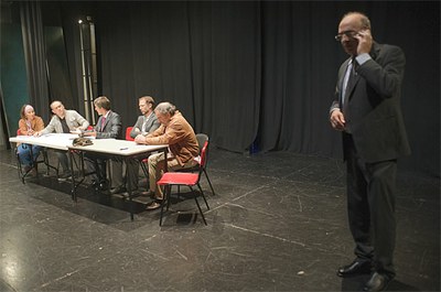 Su Txikian, antzerki politiko dokumentala, azaroaren 21etik 25era Eibarren