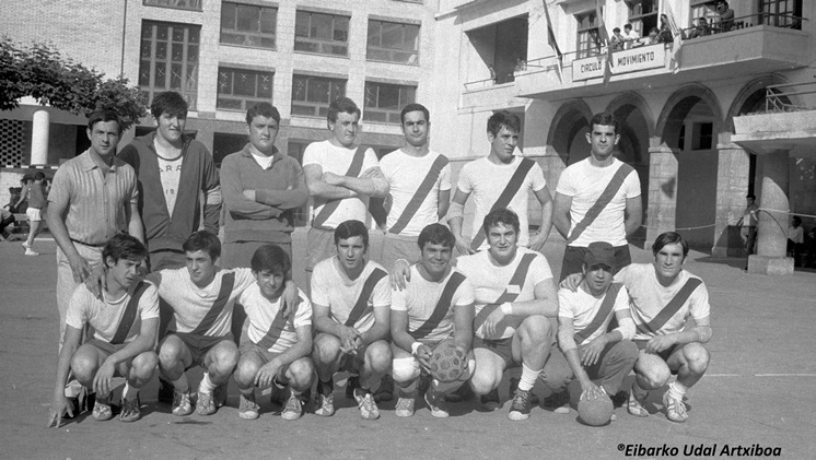 Arrate eskubaloi-taldea 1968?