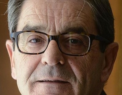 Mario Fernandez, estatutu-eskumenen negoziatzaile zorrotza