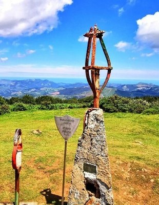Sei mila urteko dolmen-bidea