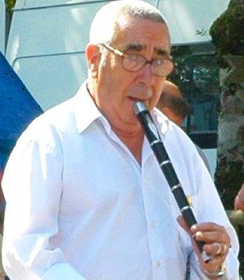 Txistularirik txistulariena