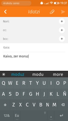 Firefox OS sistema eragiledun telefonoak euskarazko zuzentzailearekin datoz orain