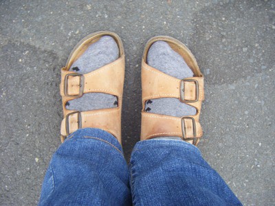 sandalixak klatzetiñekin