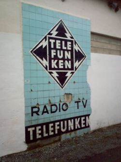 telefunken250.jpg telefunken250.jpg