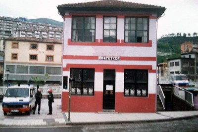 Eskorbuto aditzen - 1987