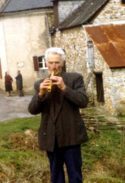caubet.jpg caubet.jpg