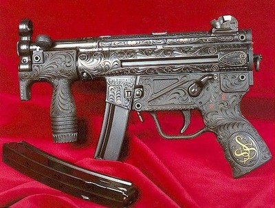 pistola-ametralladora.jpg pistola-ametralladora.jpg