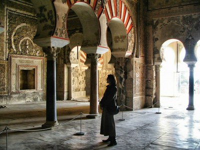Mairu euskaldunen loraldi zimeldua