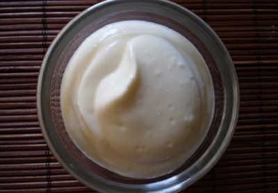 Mayonnaise au huile de poisson, avec parfum de pomme de terre et oeuf