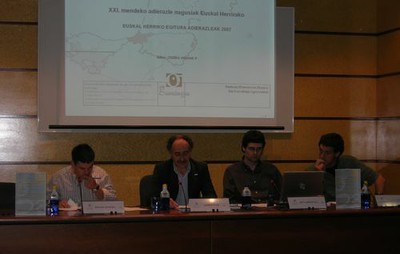 Euskal Herriko adierazle ekonomiko eta sozial nagusien aurkezpena Bilbon Euskal Herriko adierazle ekonomiko eta sozial nagusien aurkezpena Bilbon