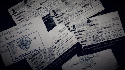 Euskal mendietako postontzi eta txartelen xarma