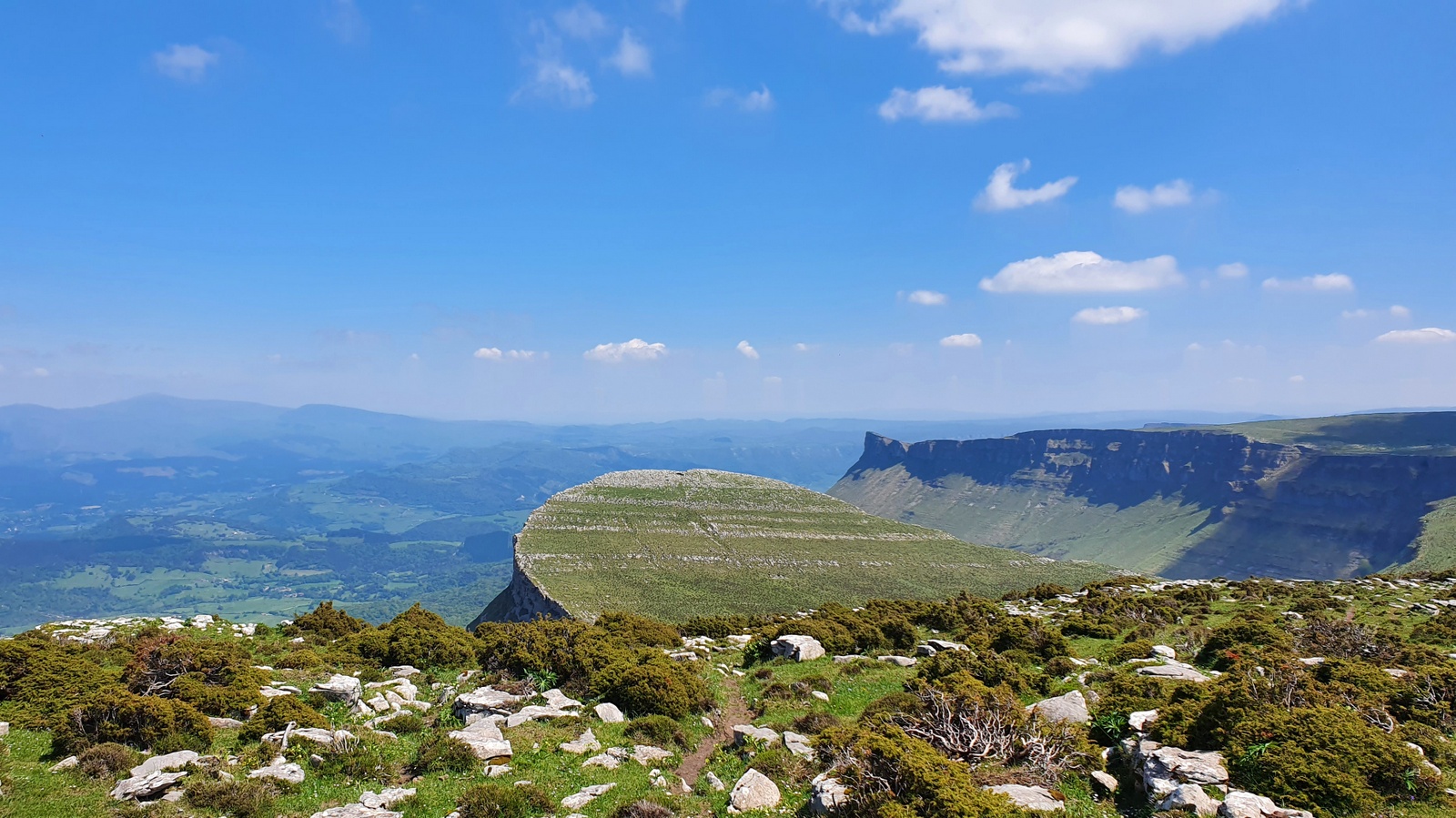 Ungino (1.099 m), Gorobel mendilerroa