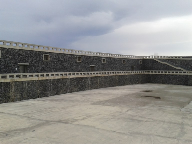 Mutrikuko babes dike aurreko plaza Mutrikuko babes dike aurreko plaza