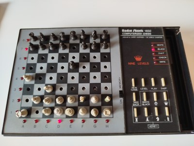 Radio Shack (Tandy) 1650 sensory chess Owner's Manual